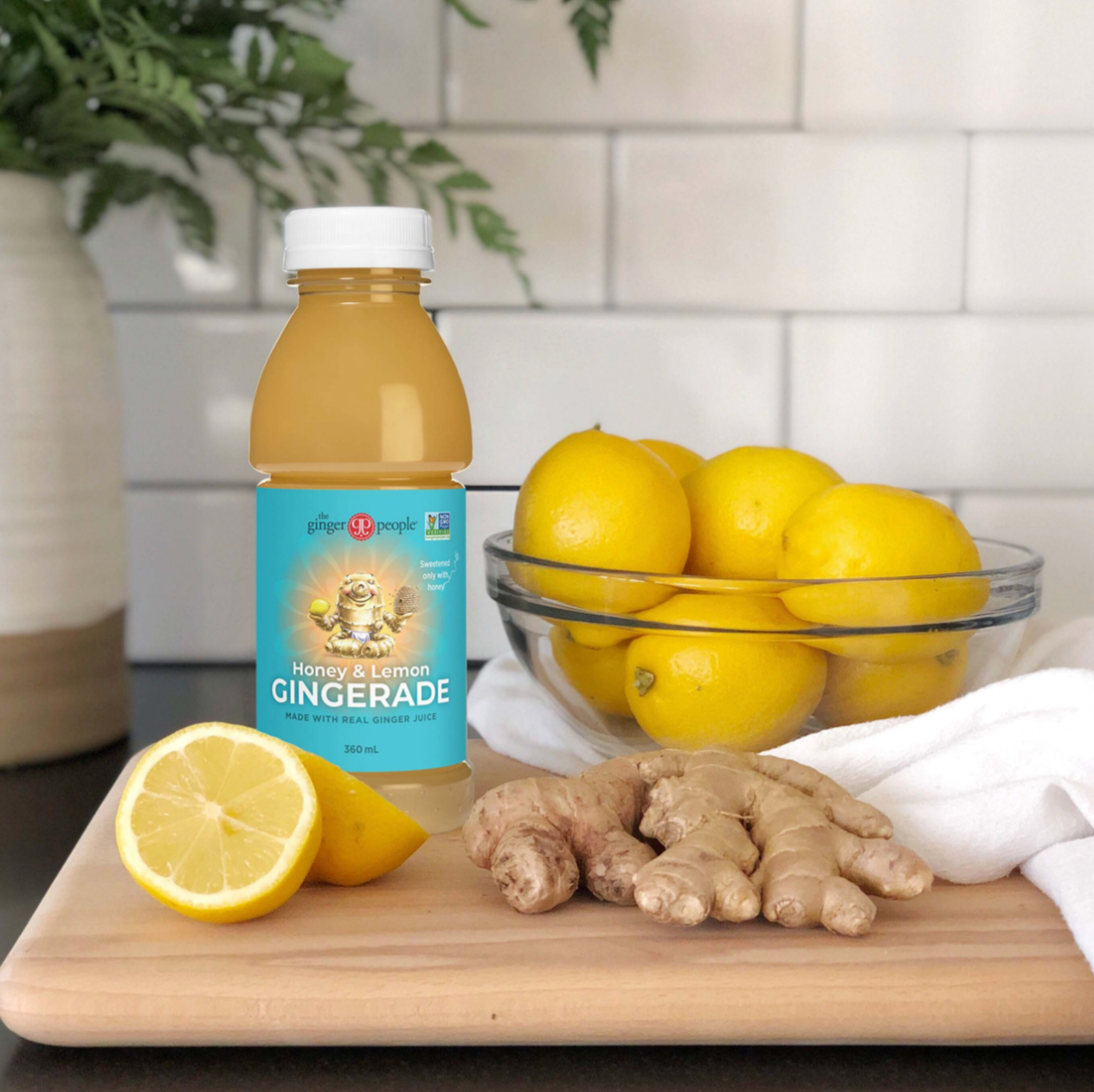 The Ginger People
Gingerade Honey & Lemon 360ml